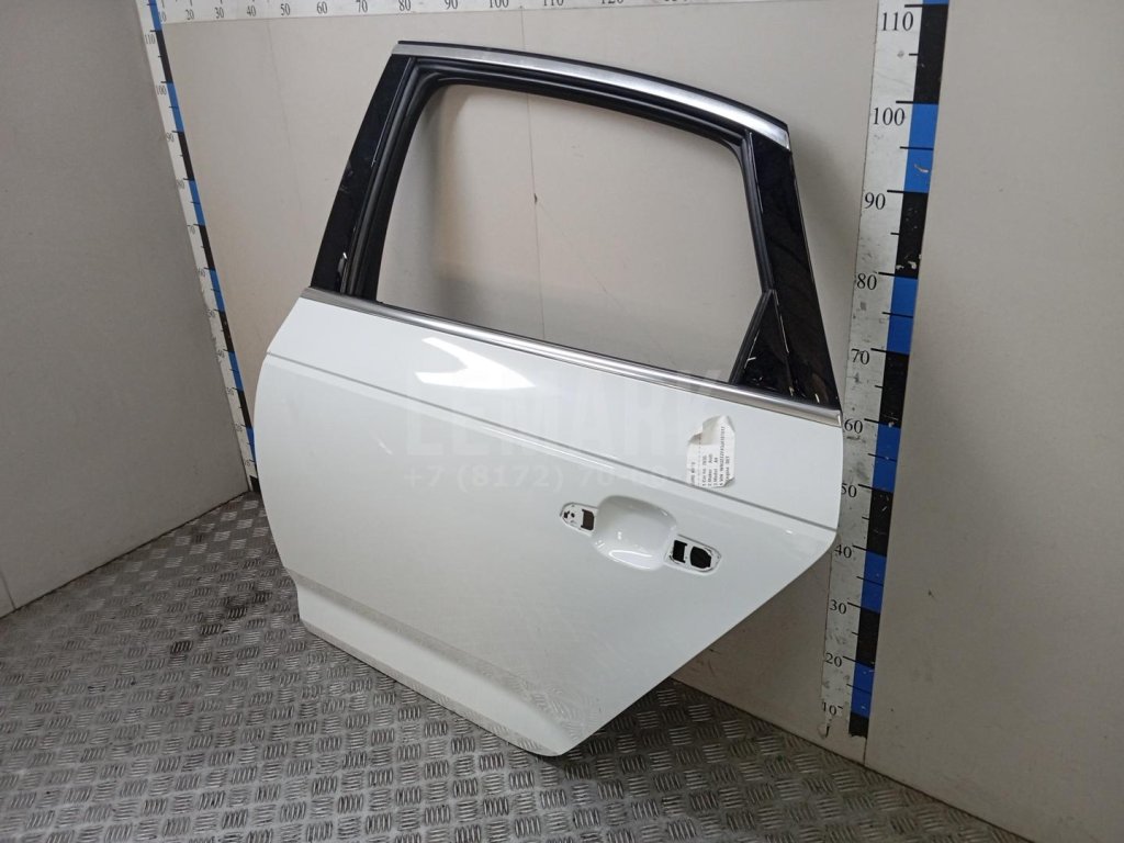 Дверь задняя левая