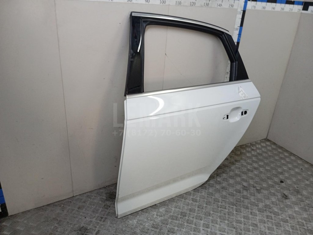 Дверь задняя левая