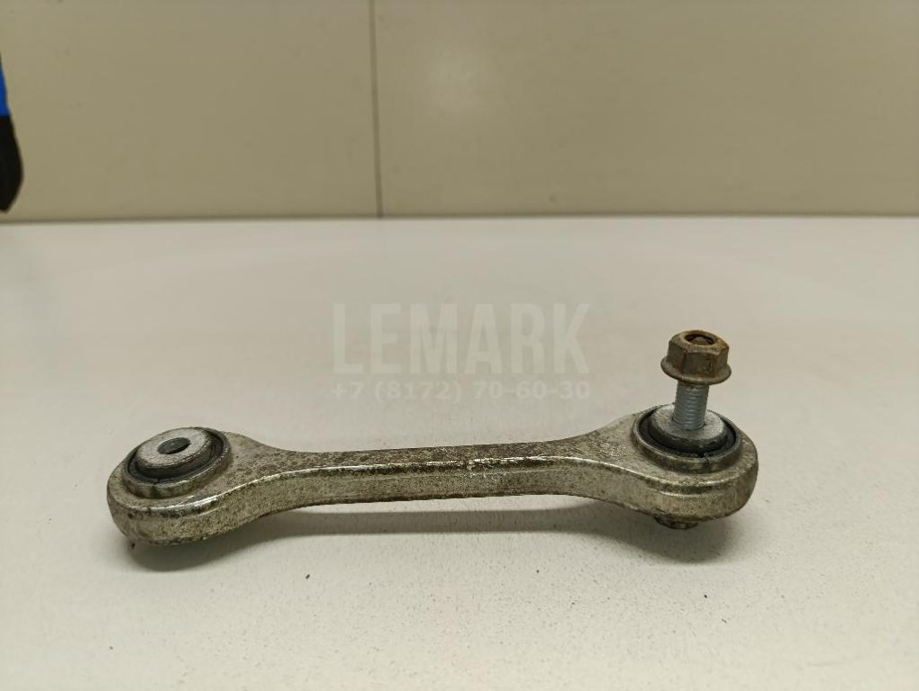 Стойка переднего стабилизатора