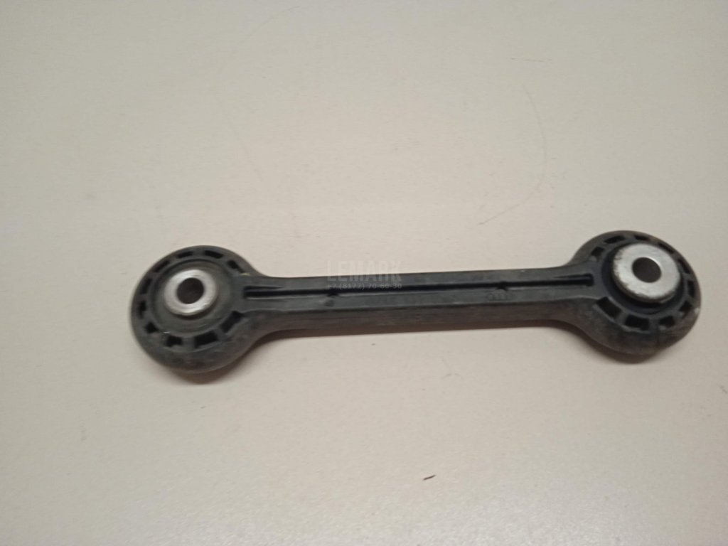 Стойка переднего стабилизатора