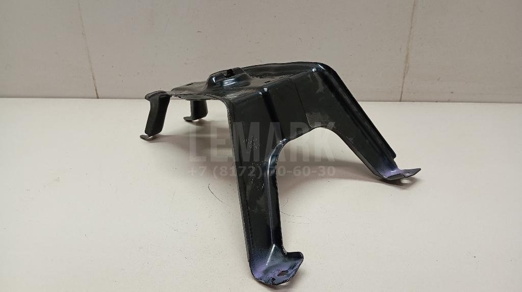 Кронштейн крепления запасного колеса