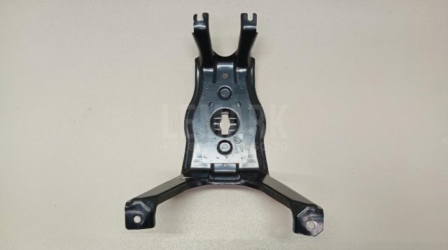 Кронштейн крепления запасного колеса