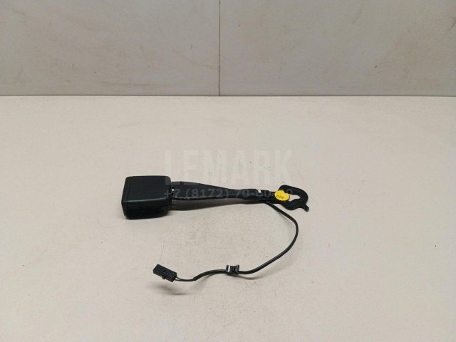 Ответная часть ремня безопасности