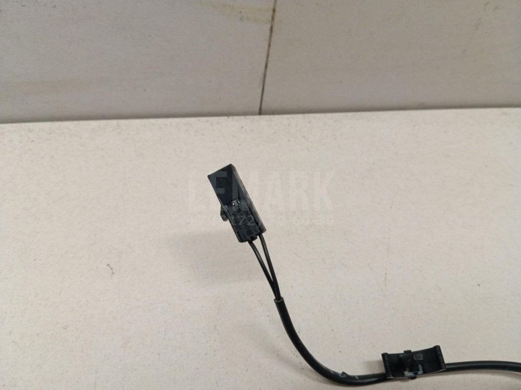 Ответная часть ремня безопасности