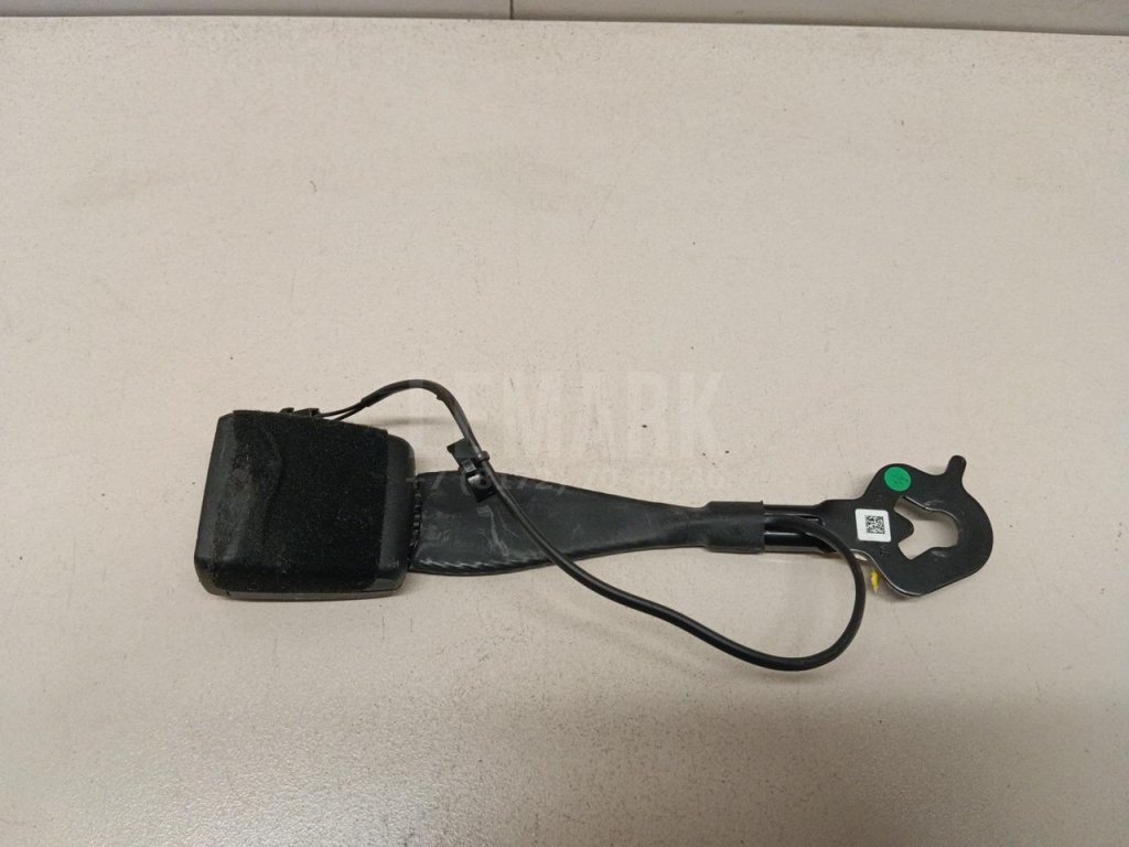 Ответная часть ремня безопасности