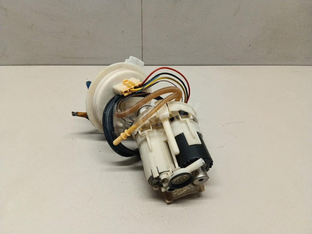 Насос топливный электрический