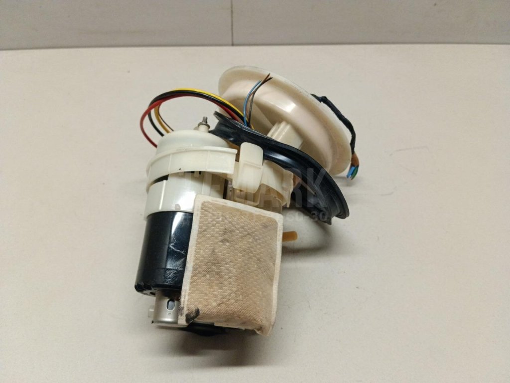 Насос топливный электрический