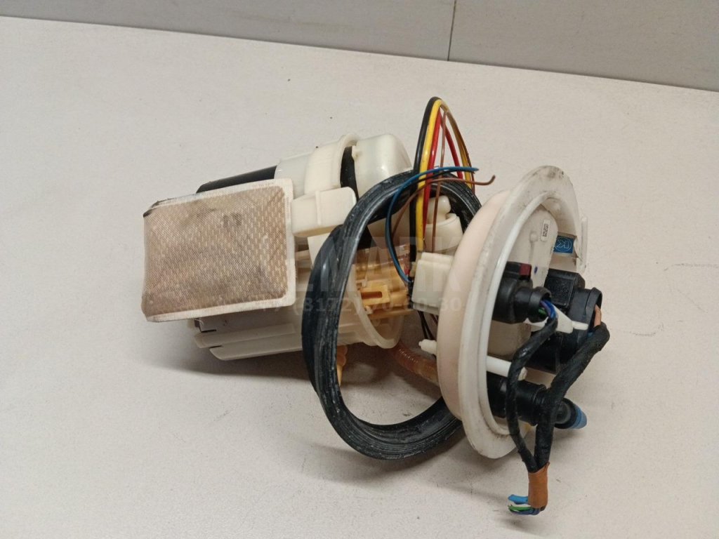 Насос топливный электрический