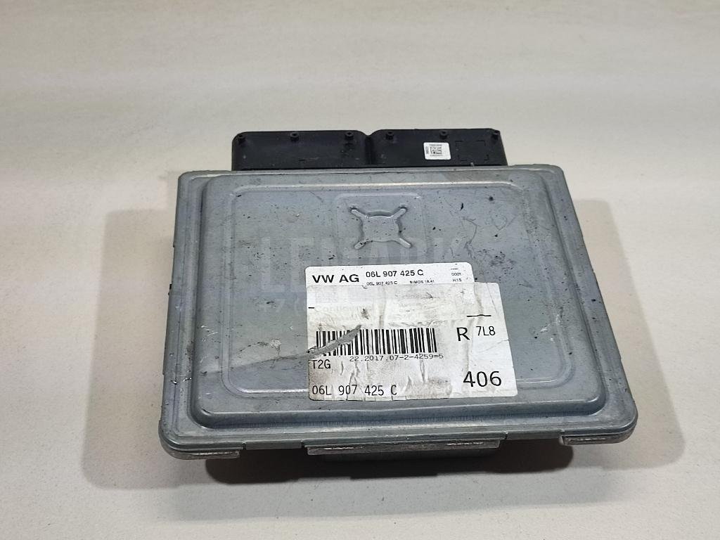 Блок управления двигателем