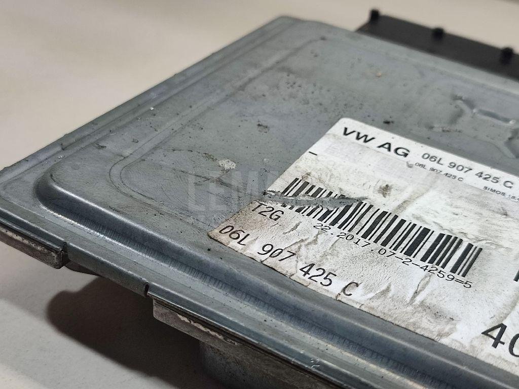 Блок управления двигателем