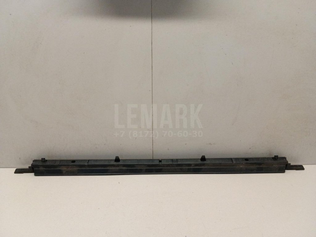 Воздуховод радиатора нижний