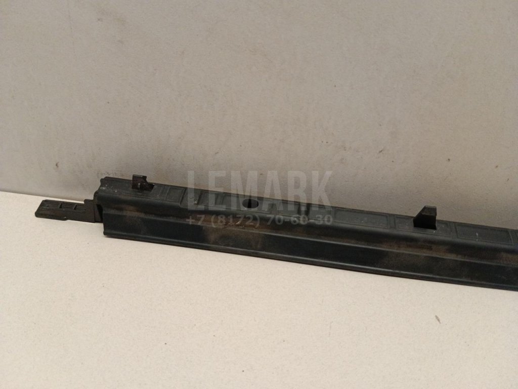 Воздуховод радиатора нижний