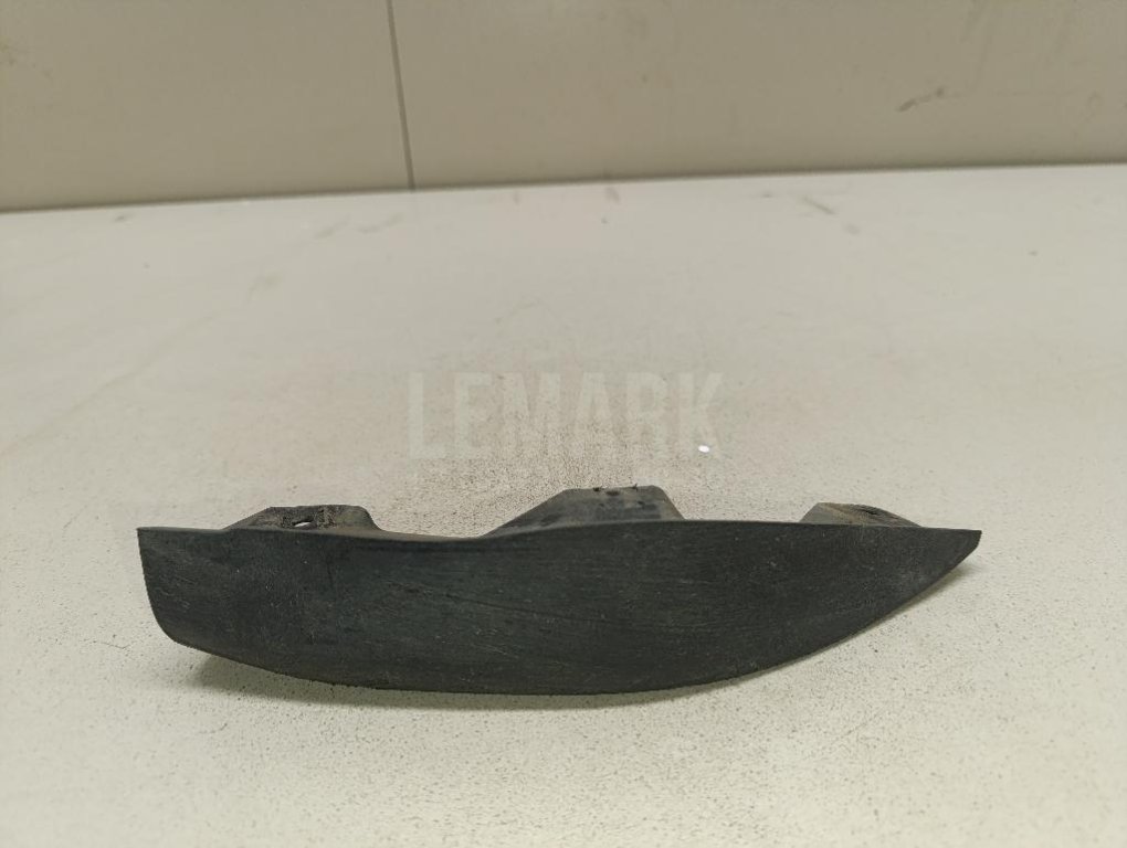 Брызговик передний правый для  Audi A3 [8PA] Sportback 2004-2013