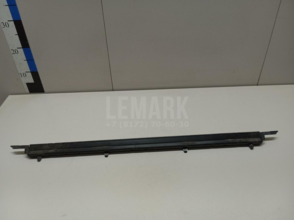 Воздуховод радиатора нижний