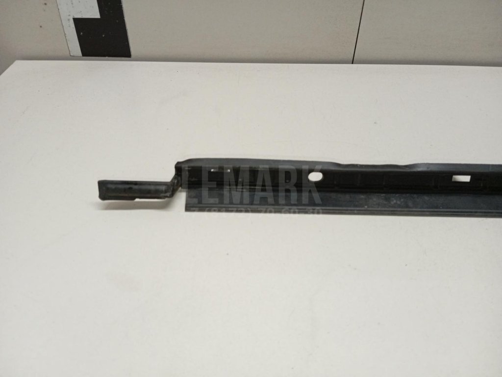 Воздуховод радиатора нижний