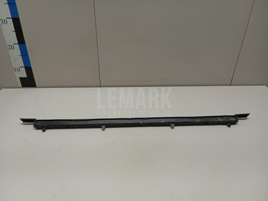 Воздуховод радиатора нижний