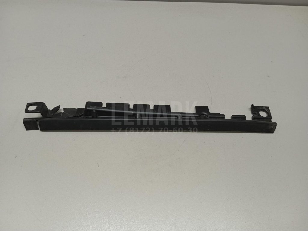 Воздуховод радиатора верхний