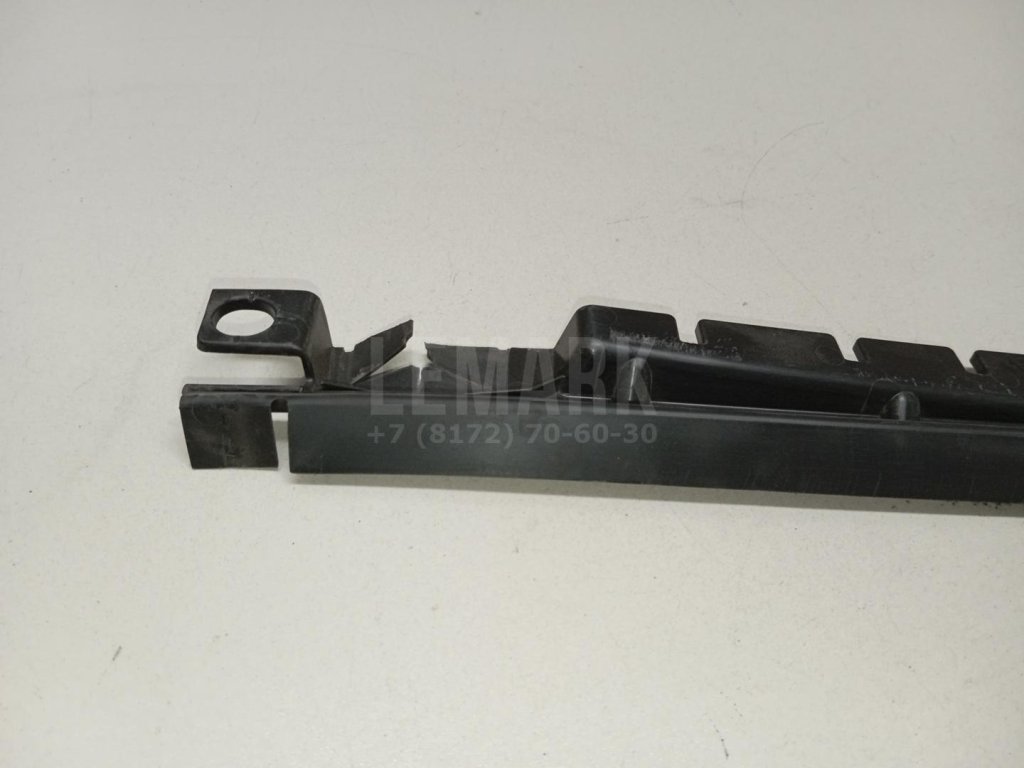 Воздуховод радиатора верхний