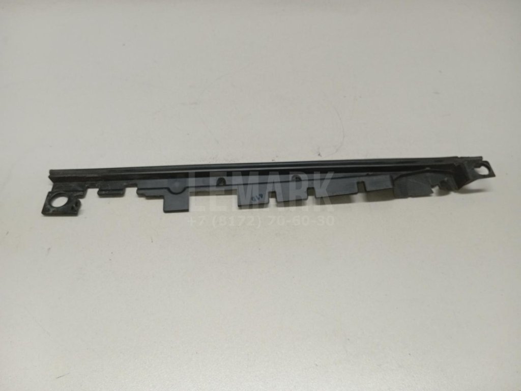 Воздуховод радиатора верхний