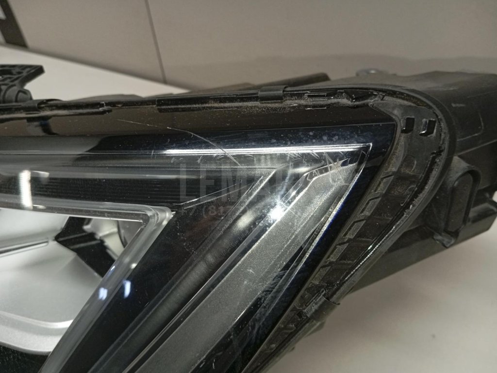 Фара левая для  Acura RSX 2001-2006