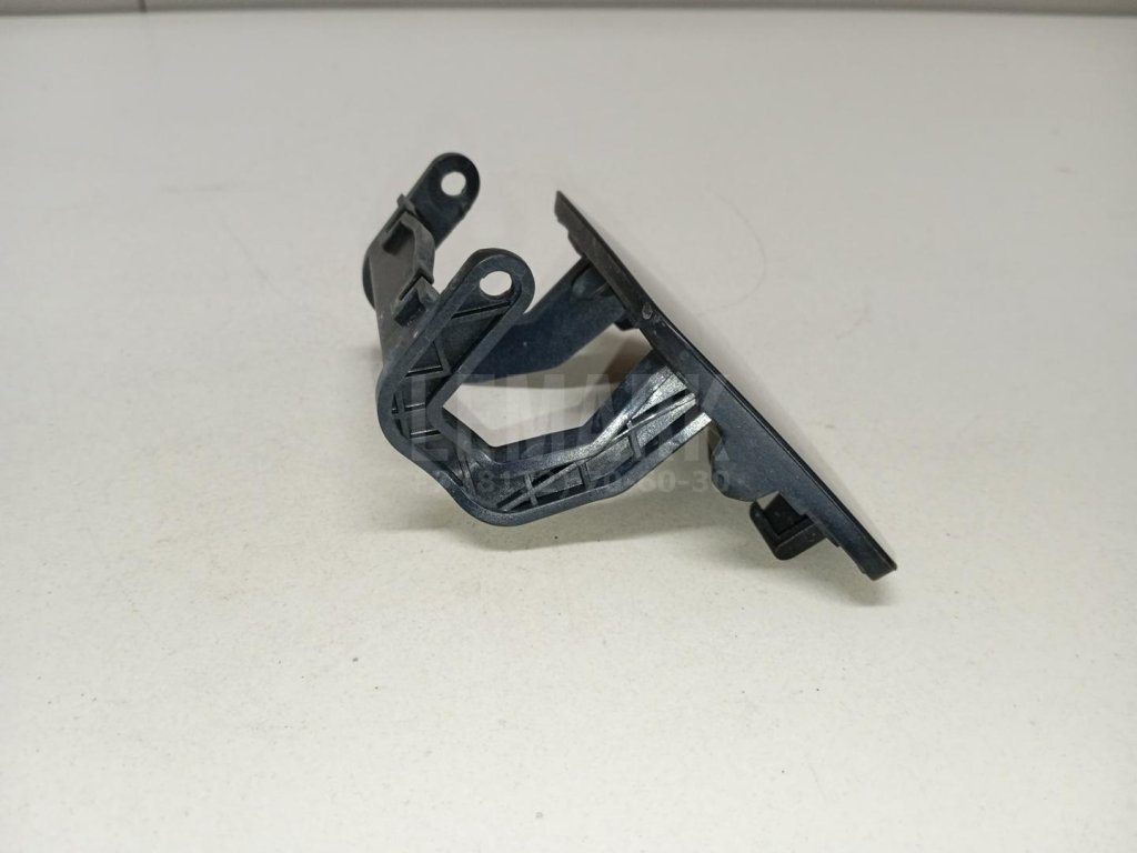 Крышка форсунки омывателя