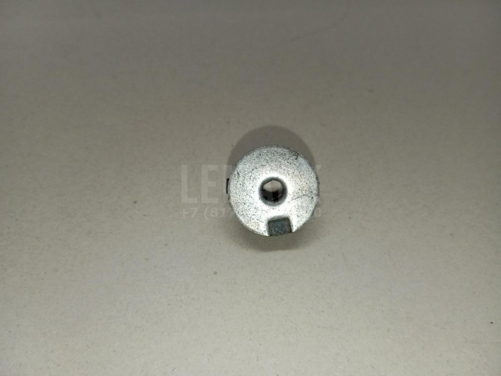 Крепеж фары