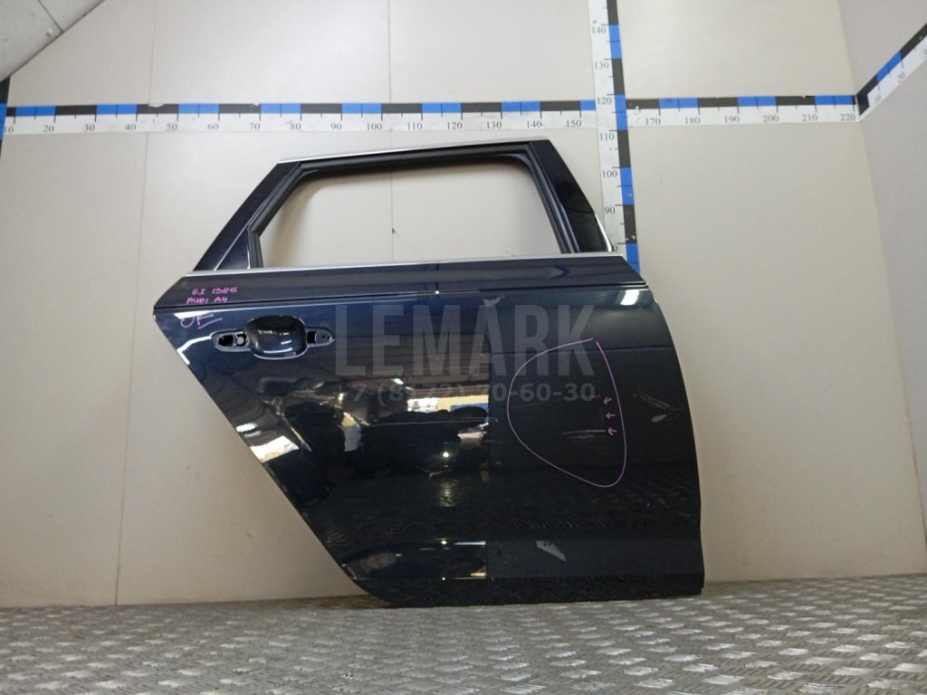 Дверь задняя правая