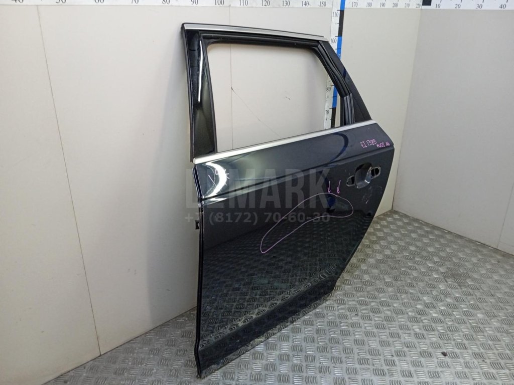 Дверь задняя левая