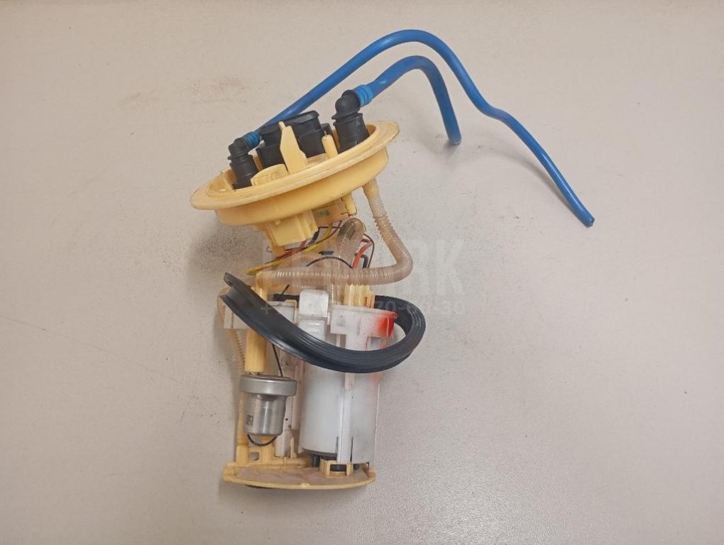 Насос топливный электрический