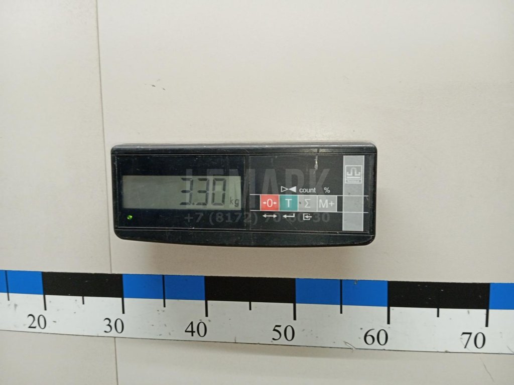 Шторка багажника