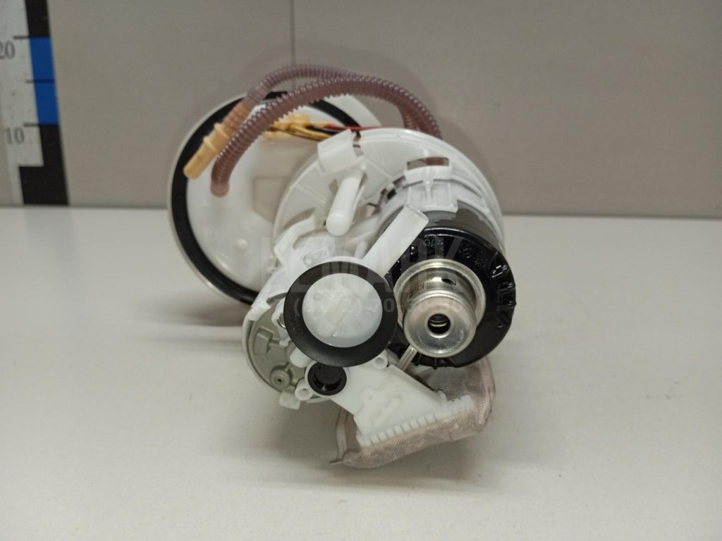 Насос топливный электрический