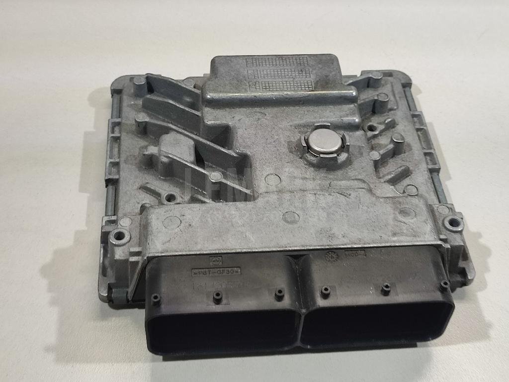 Блок управления двигателем