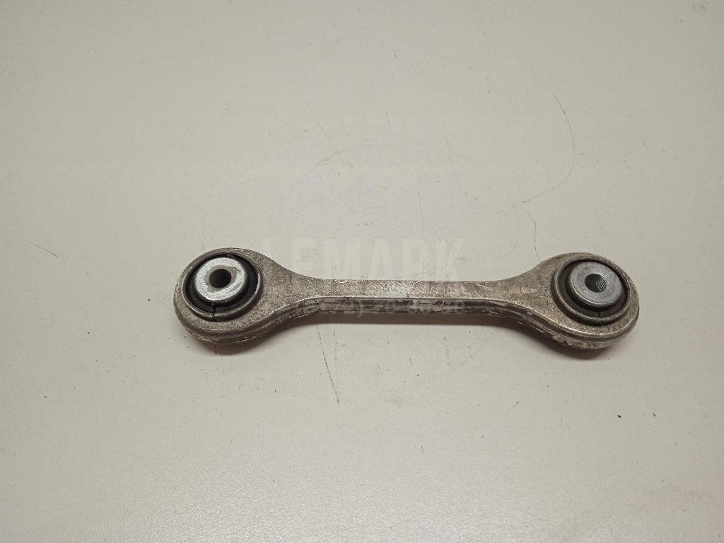 Стойка переднего стабилизатора