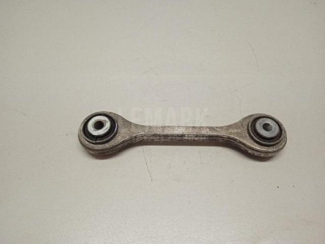 Стойка переднего стабилизатора