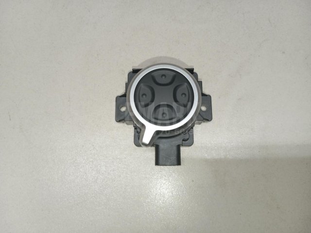 Переключатель регулировки сиденья