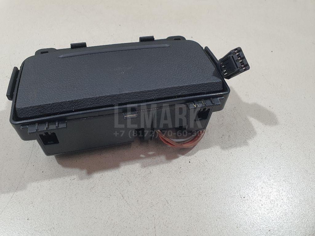 Пепельница задняя (в консоль)