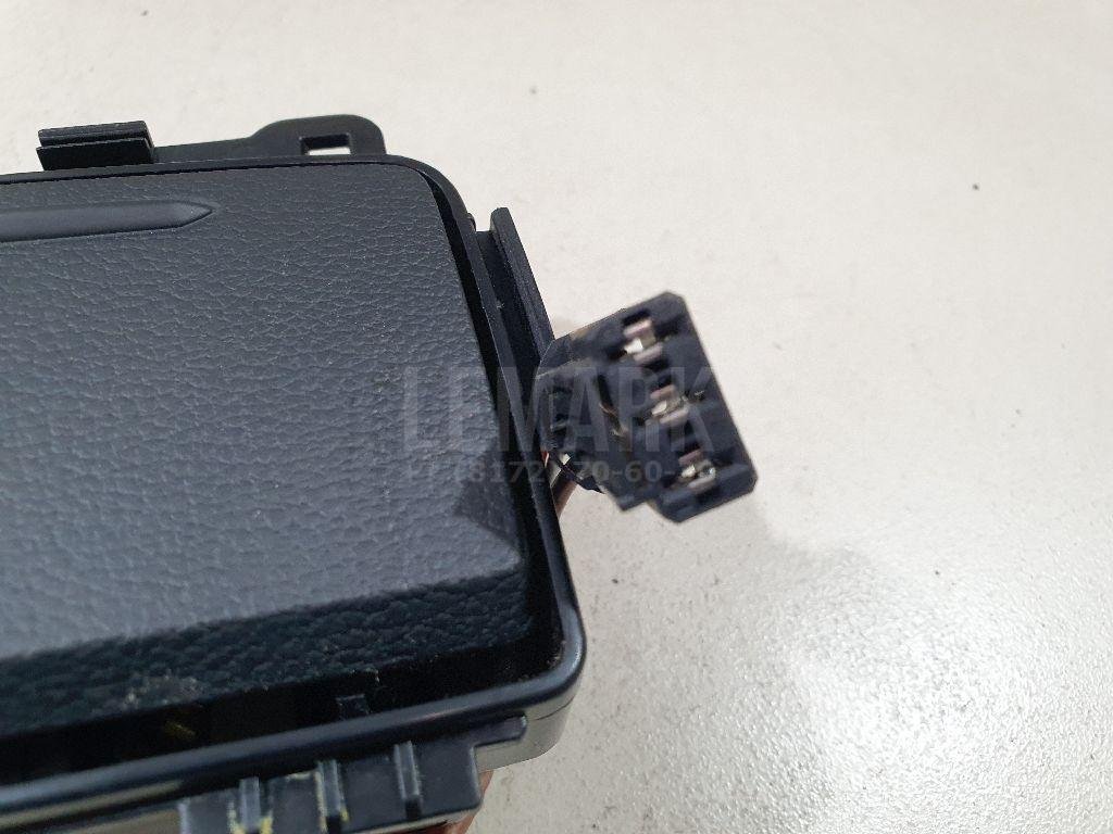 Пепельница задняя (в консоль)