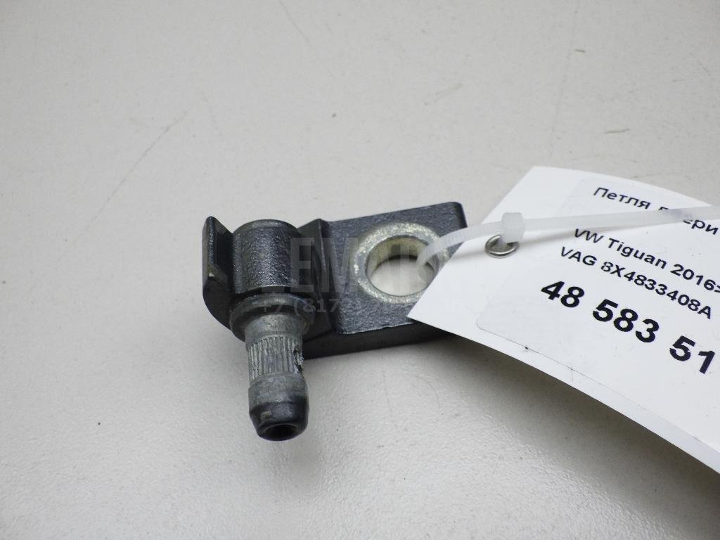 Петля двери для  Audi A4 [B9] 2015