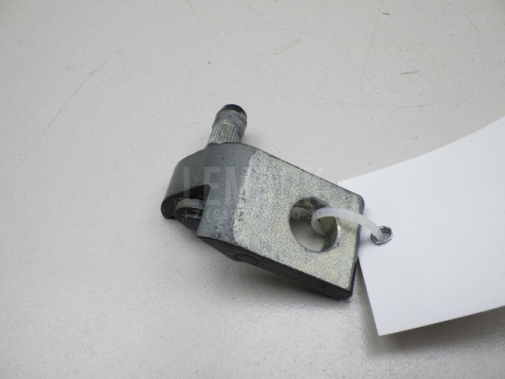 Петля двери для  Audi A4 [B9] 2015