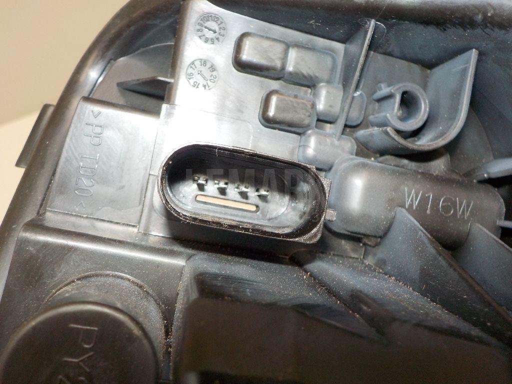 Плата заднего фонаря левого