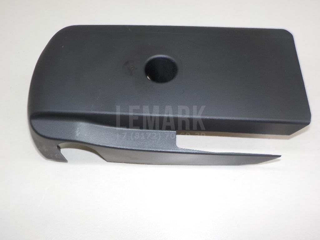 Кожух рулевой колонки нижний