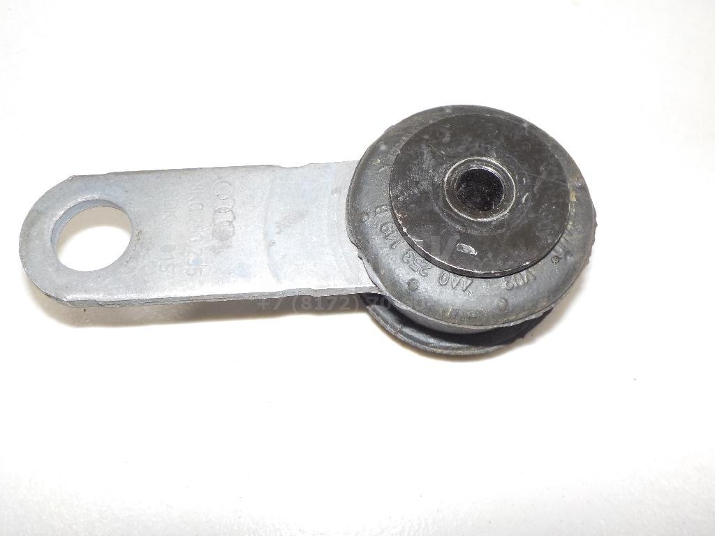 Кронштейн глушителя