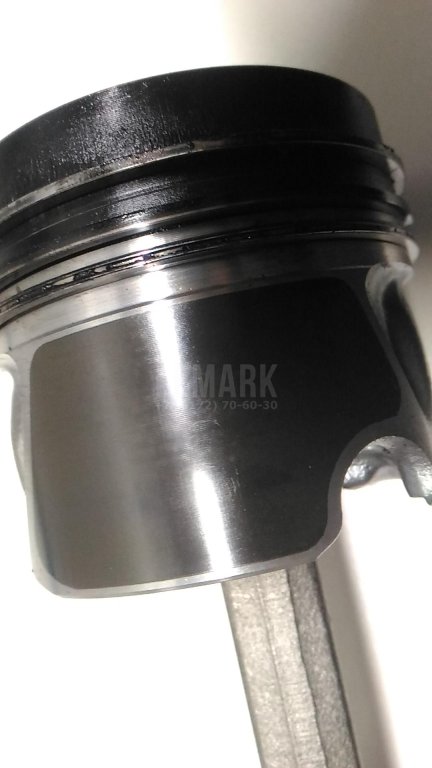 Поршень с шатуном