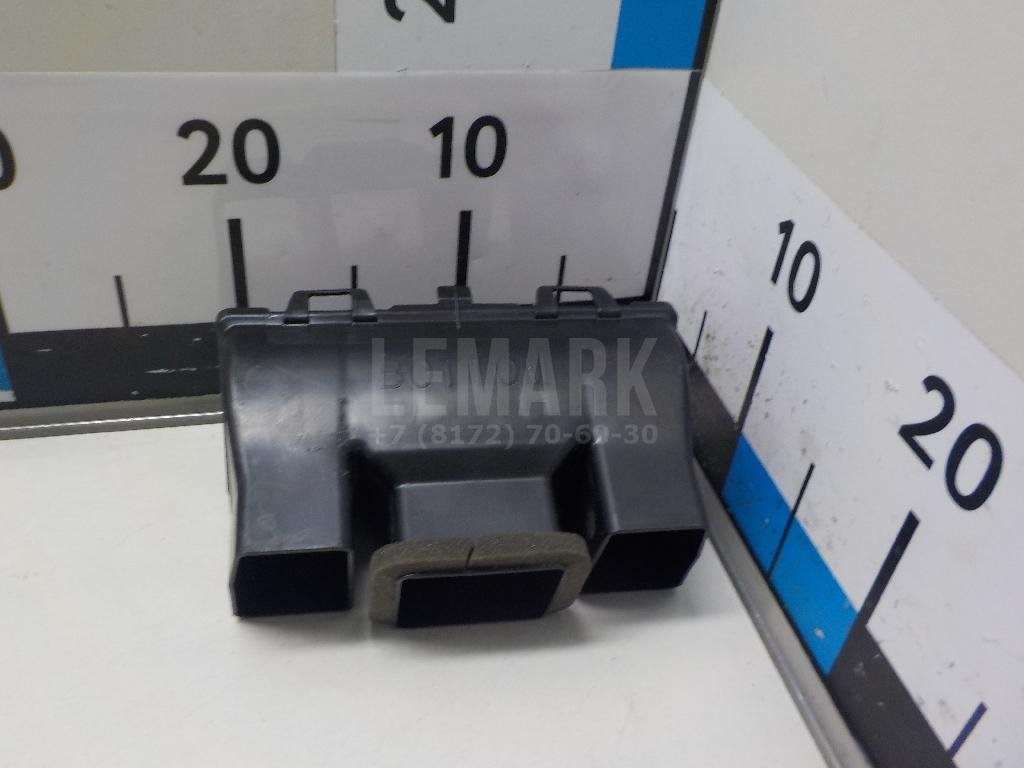 Воздуховод отопителя