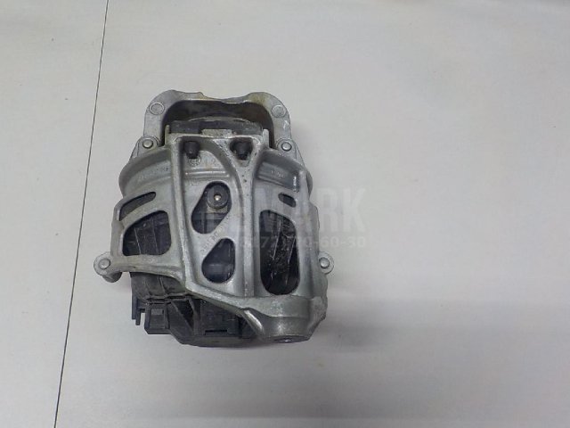 Опора двигателя левая