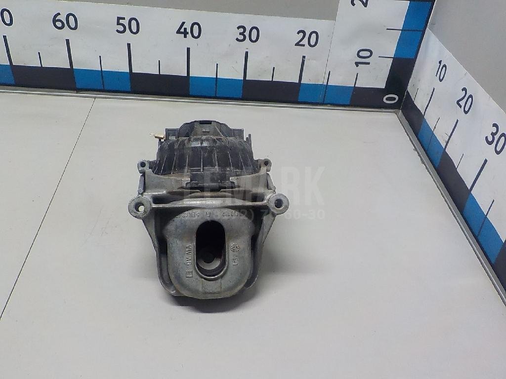 Опора двигателя правая