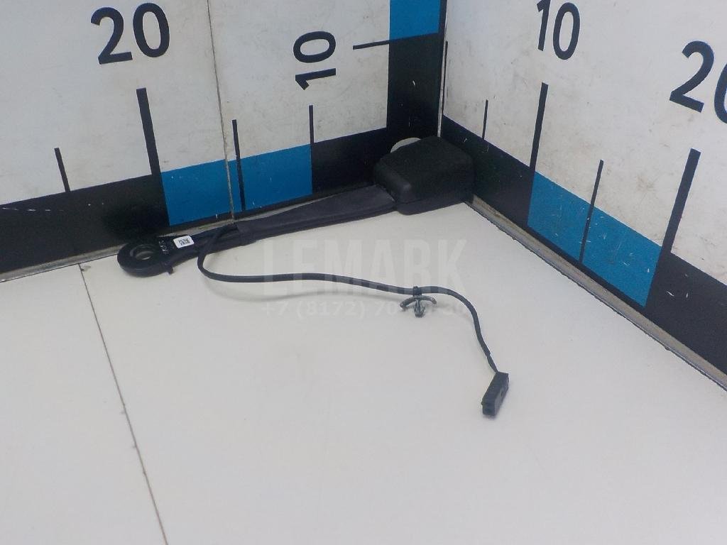 Ответная часть ремня безопасности