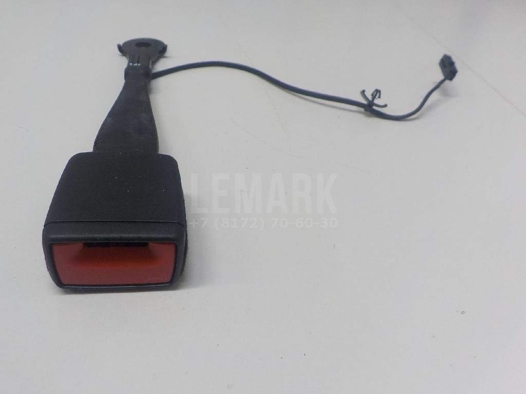 Ответная часть ремня безопасности