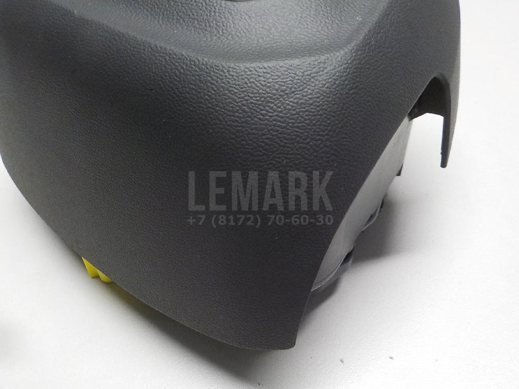 Подушка безопасности в рулевое колесо