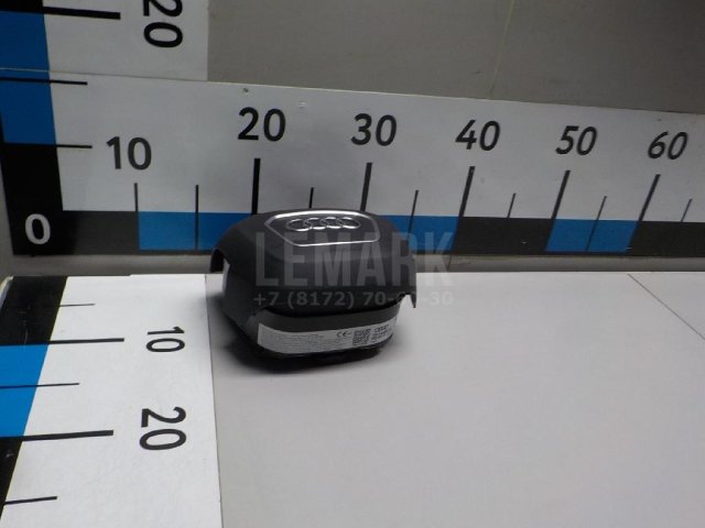 Подушка безопасности в рулевое колесо